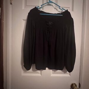 Lumiere Black Off the shoulder Peasant  long sleeve blouse with lace up Size S